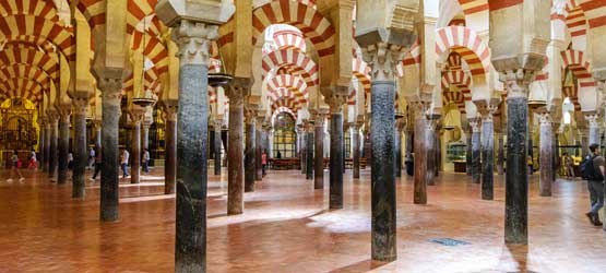 Gira turistica desde Nerja a la Mezquita de Córdoba en taxi